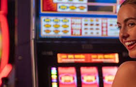 Live casino dealer tables available on ph999 platform